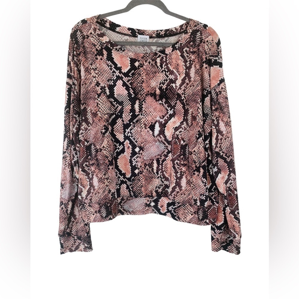 Peyton Jensen Evereve Womens Large Tanya Snake Pullover Long Sleeve Pink Black